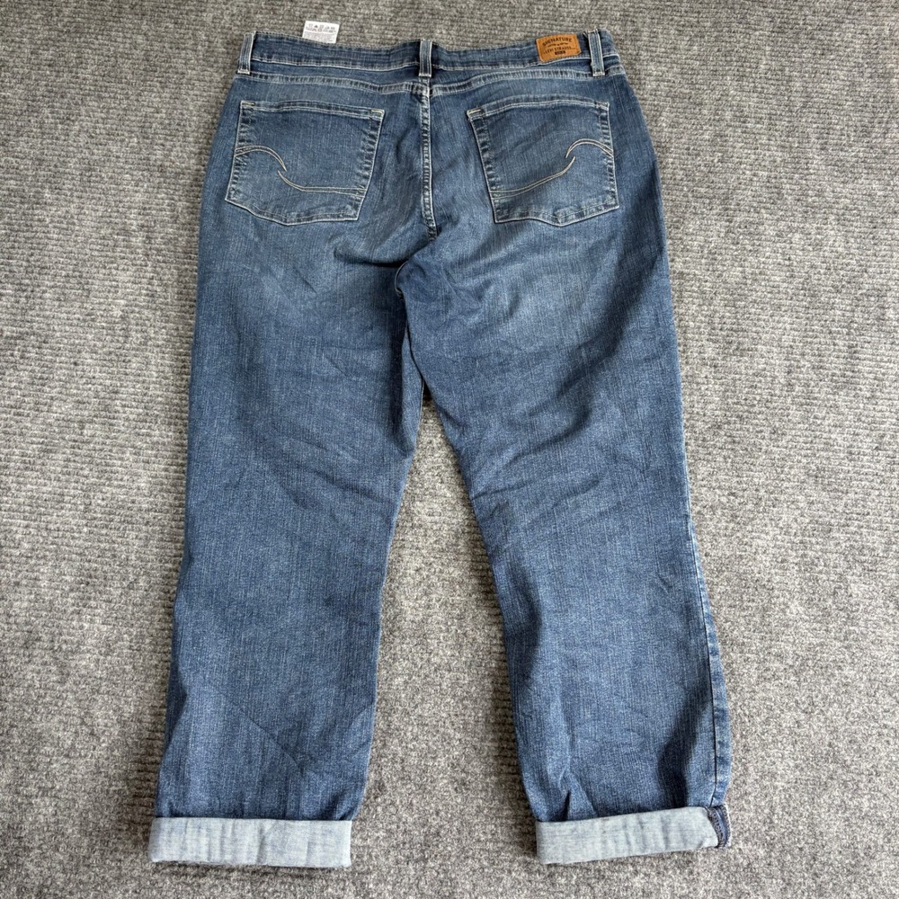 Signature by Levi Strauss Mid Rise Boyfriend Jeans Blue Medium Wash Size 14 W32 - Picture 5 of 7